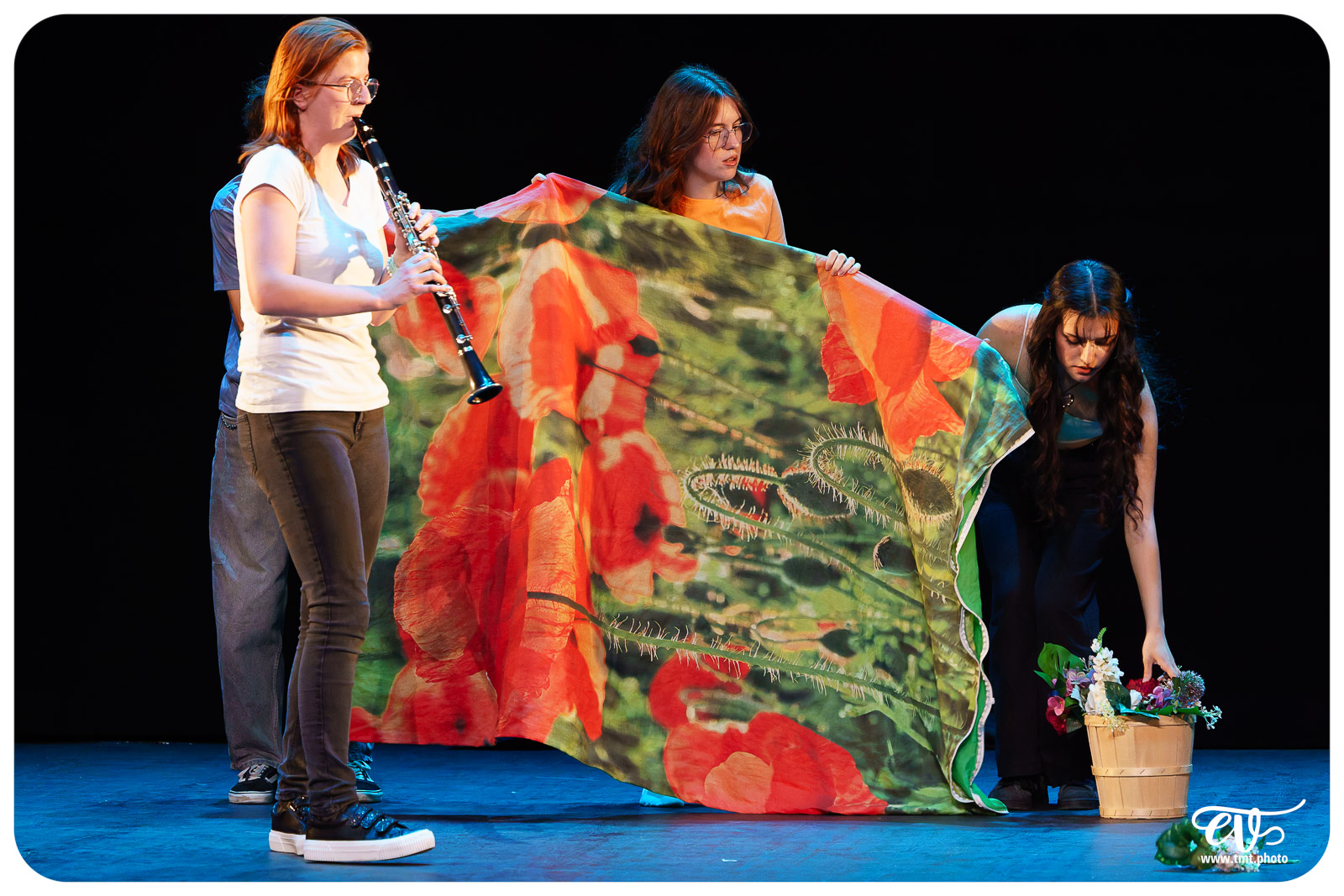 MAIS SONGEONS À RÉPÉTER S'IL VOUS PLAIT !